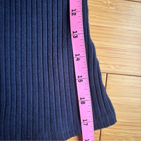 Guess vintage y2k off shoulder top - Picture 3 of 4